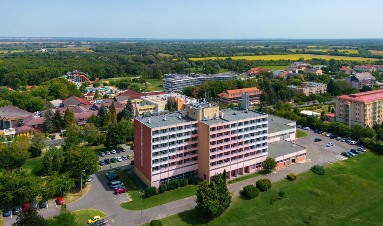 Hunguest Hotel Freya Zalakaros Exteriör bild
